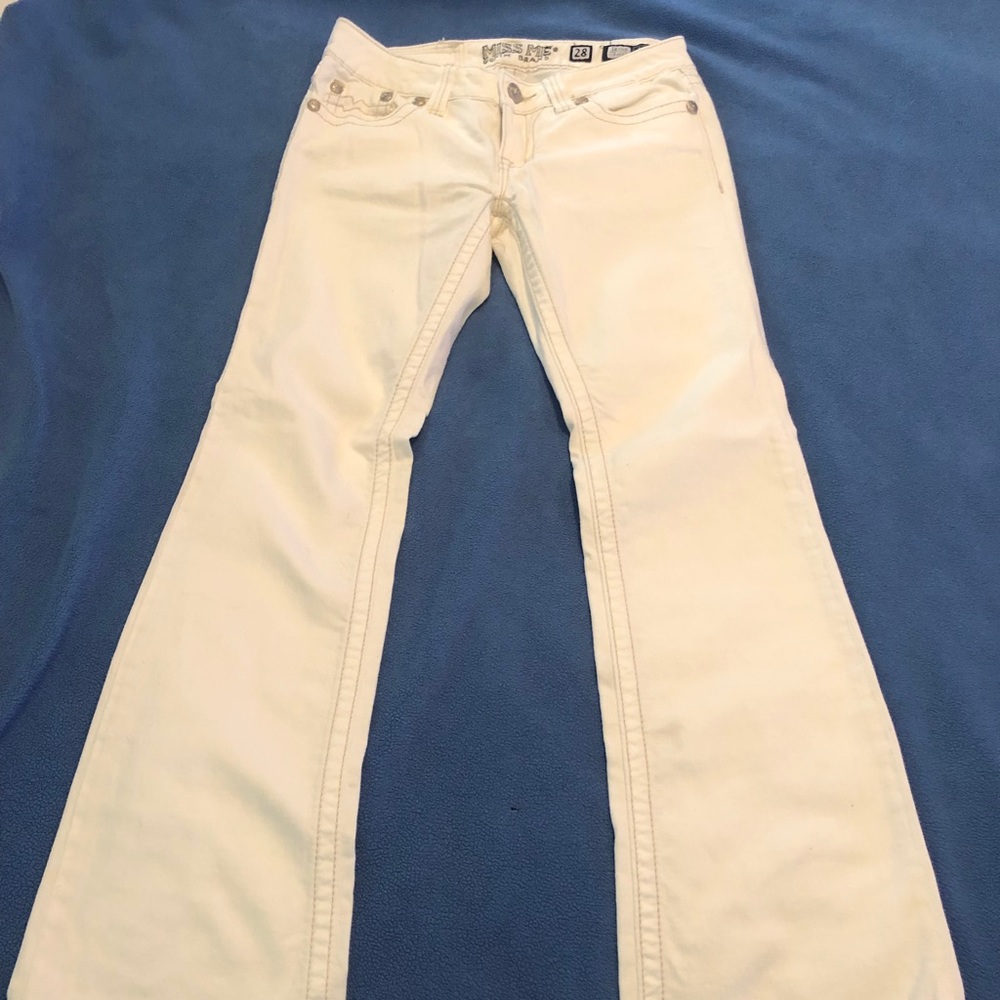 “Miss Me” Jeans NWOT ! Excellent condition